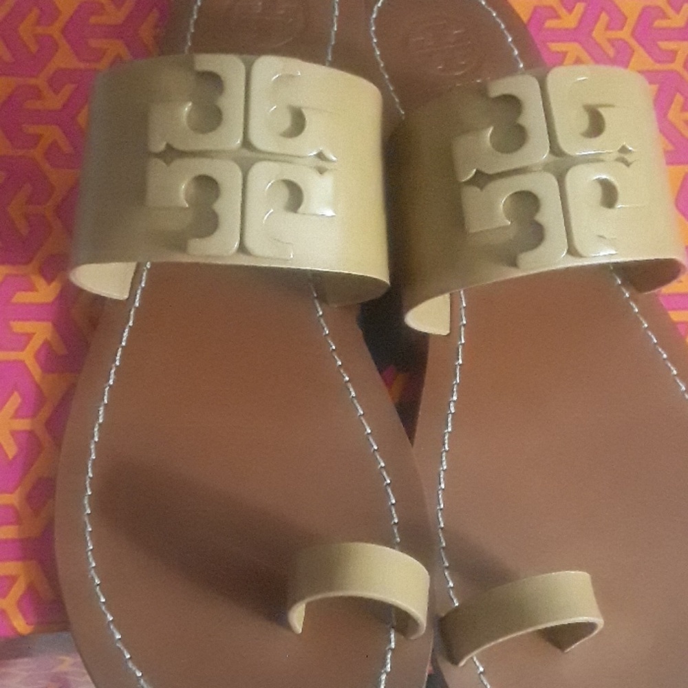 Tory burch